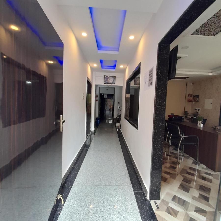 Garden Guest House Near Rene Tower Ruby General Hospital كولكاتا المظهر الخارجي الصورة