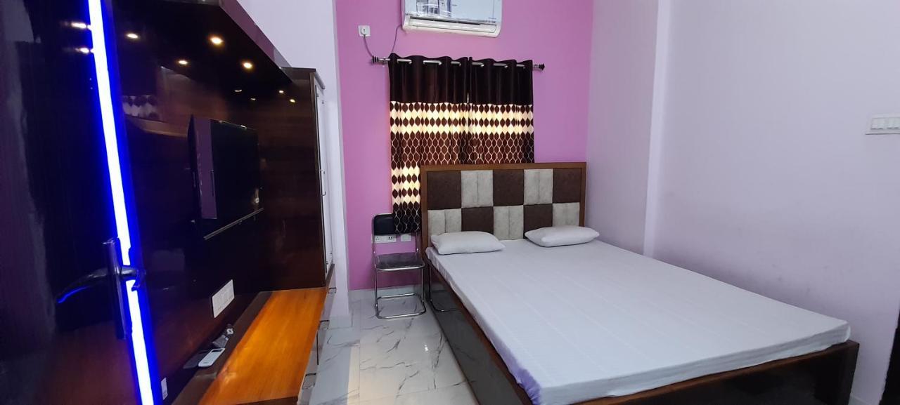 Garden Guest House Near Rene Tower Ruby General Hospital كولكاتا المظهر الخارجي الصورة