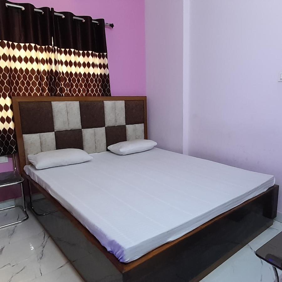 Garden Guest House Near Rene Tower Ruby General Hospital كولكاتا المظهر الخارجي الصورة