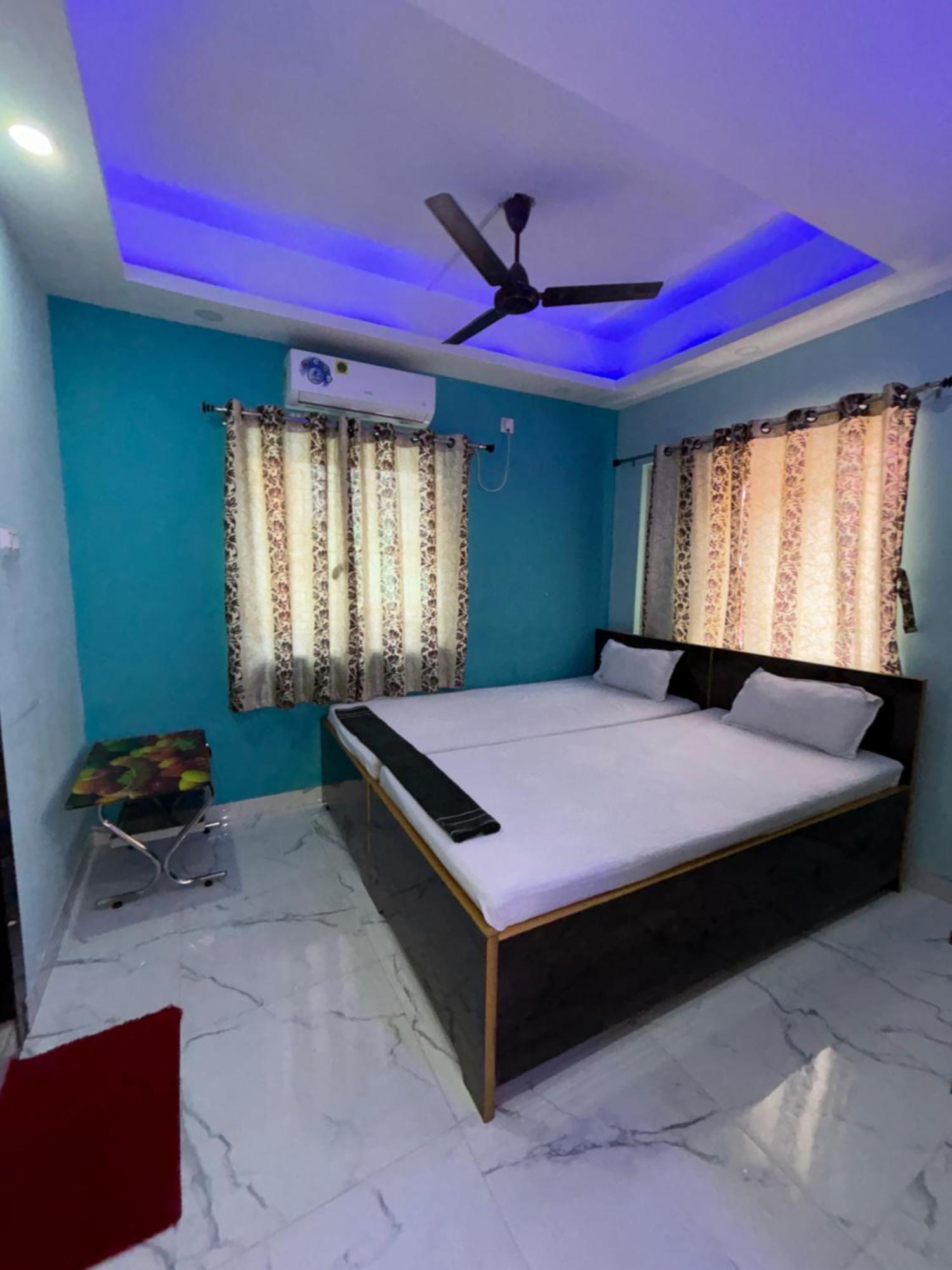 Garden Guest House Near Rene Tower Ruby General Hospital كولكاتا المظهر الخارجي الصورة